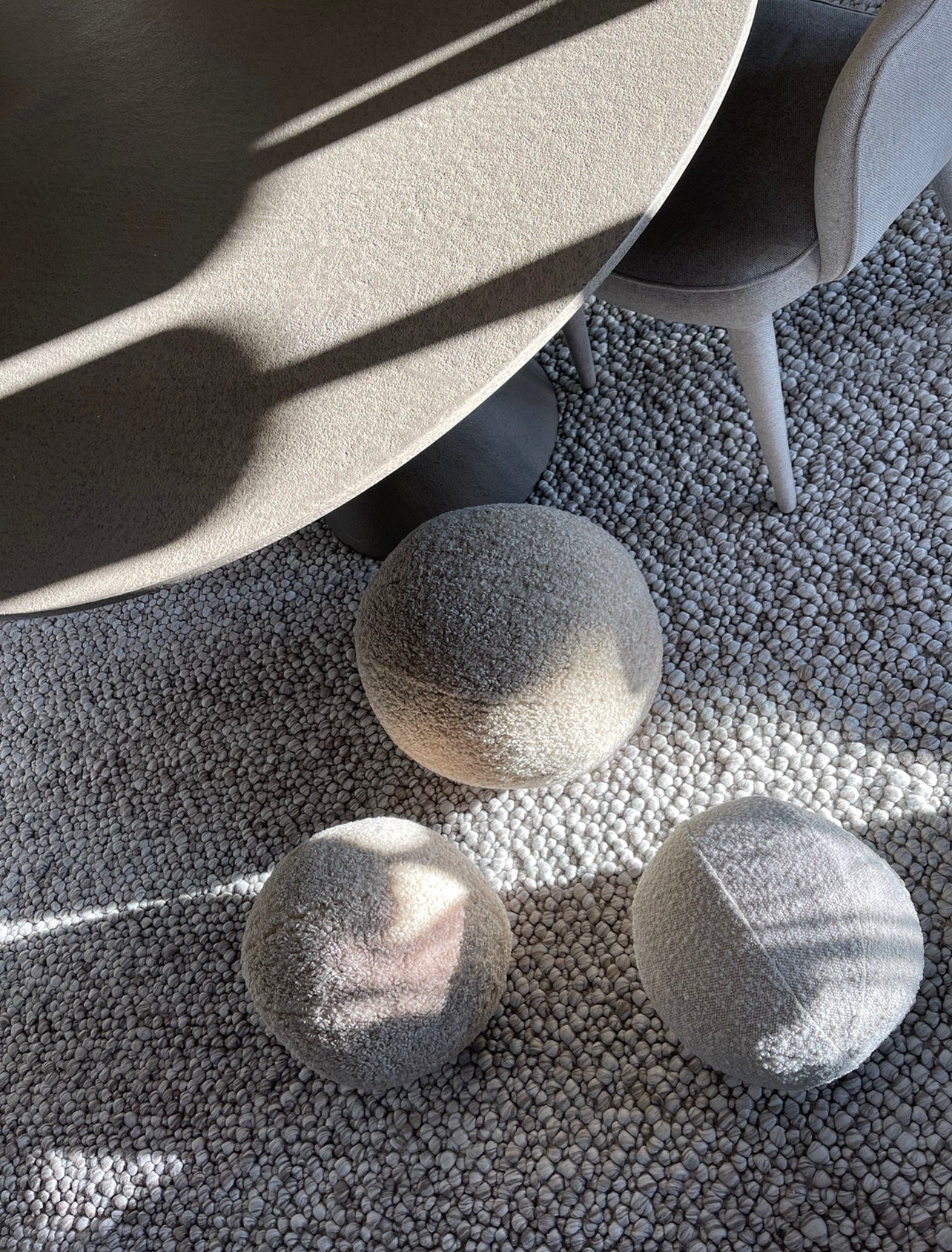 Rund Pude Sandfarvet