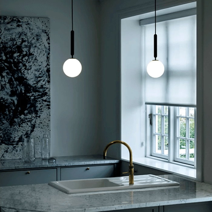 Miira 1 Loftlampe - Opal Glas
