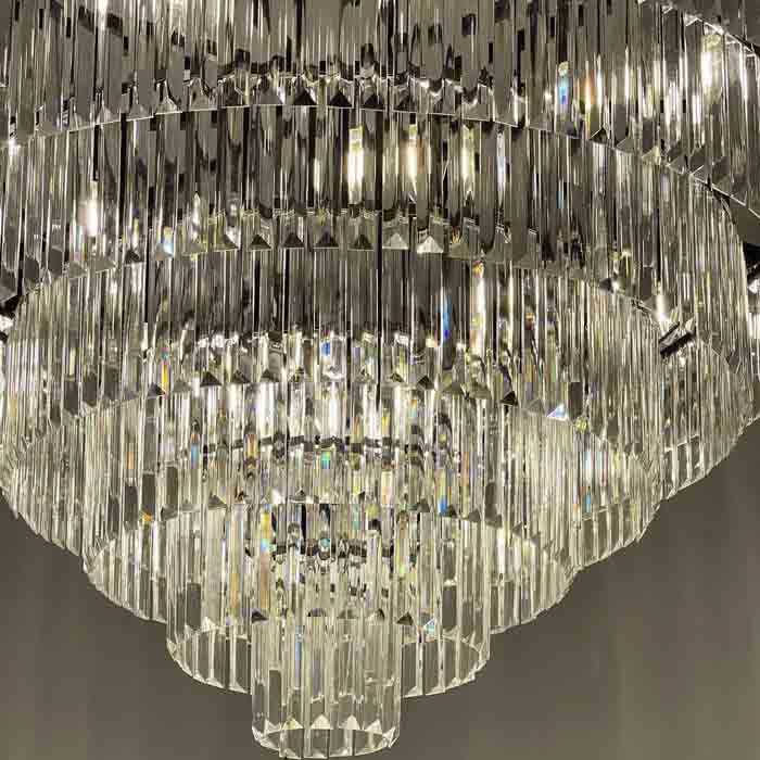 Chandi Lysekrone Clear