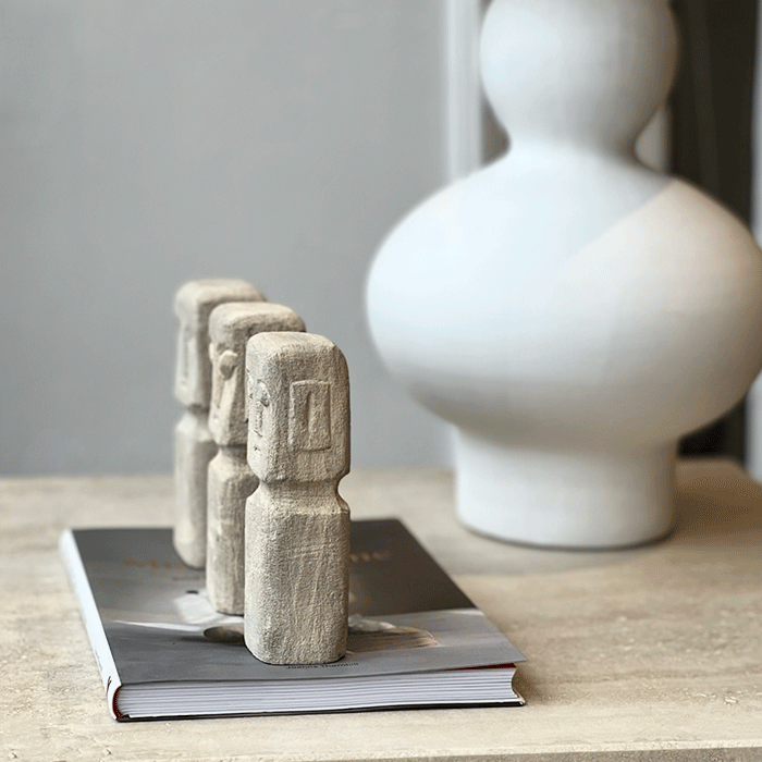 figurer-i-sandsten-miljø7