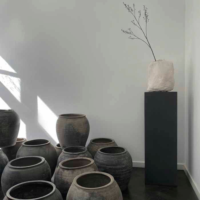 pedestal